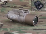 EMERSON X300 250Lumens LED Weaponlight Torch DE
