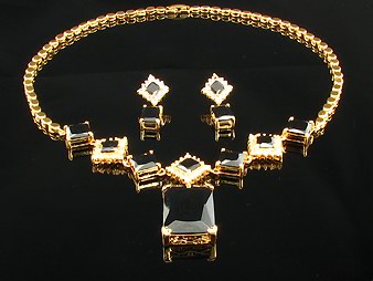 ELEGANT TOP QUALITY RUSSIAN BLACK SAPPHIRE MATCHING SET