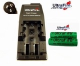 ULTRAFIRE 18650 Intelligent Charger + 2x 2600mAh GREEN